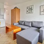Illughi - 500m From The Sea By Interhome * Lakolk