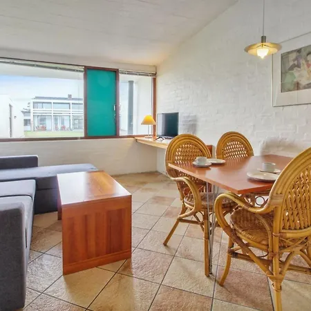 Illughi - 500m From The Sea By Interhome דירה