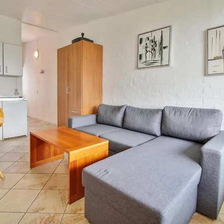 Illughi - 500m From The Sea By Interhome Lakolk