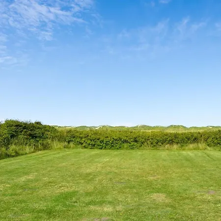 Illughi - 500m From The Sea By Interhome *