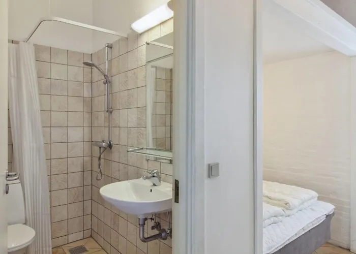 Lägenhet Illughi - 500m From The Sea By Interhome